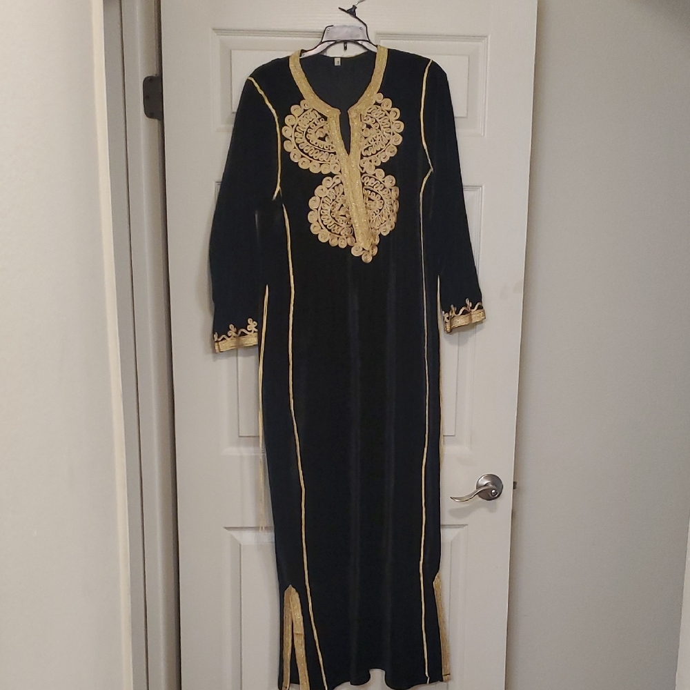 Elegant Black and Gold Embroidered Dress